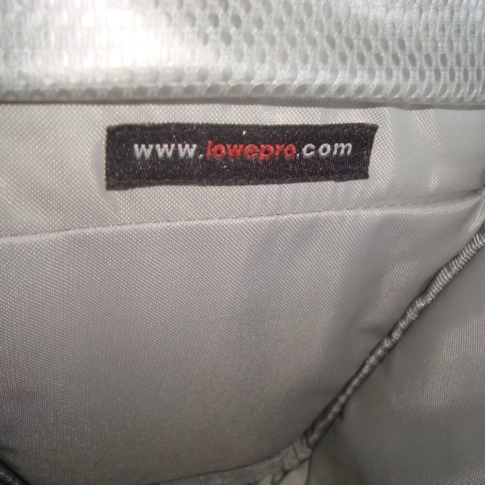 Lowepro TLZ Mini Compact Camera Bag Black w/Shoulder Strap & Handle